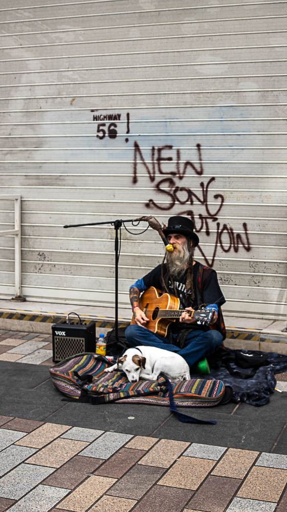 Belfast_2025- busking