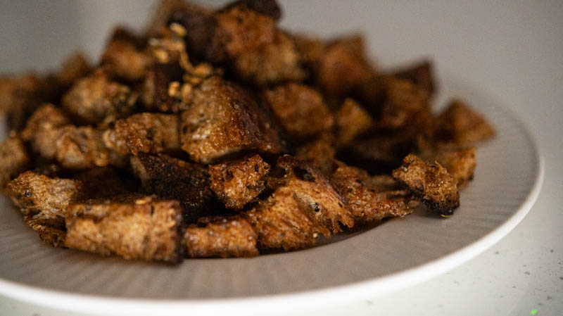 Plate full of baked Croutons